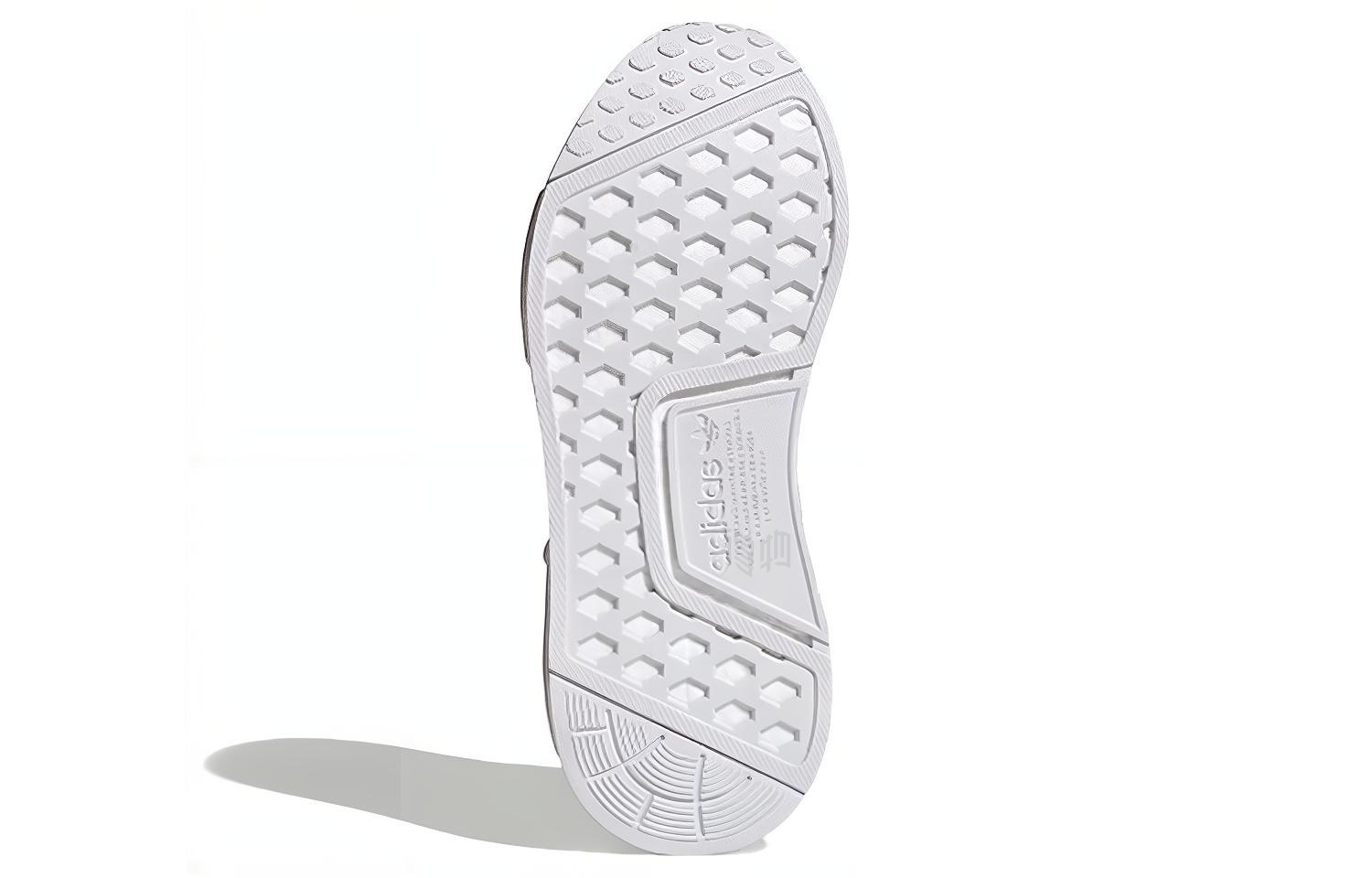 Женские кроссовки adidas originals NMD_R1 (белые) — фото 6