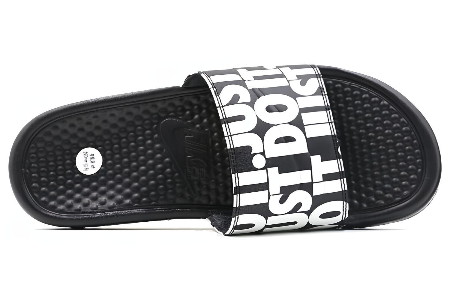 Шлепанцы Nike Benassi (черные) — фото 4