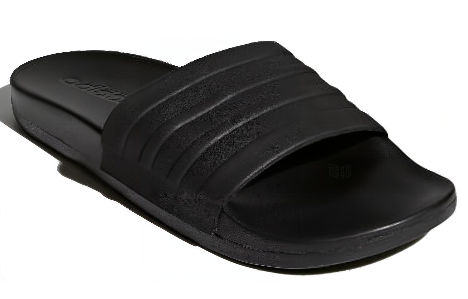 Женские шлепанцы adidas Adilette Comfort (черные) — Чёрный — фото 2