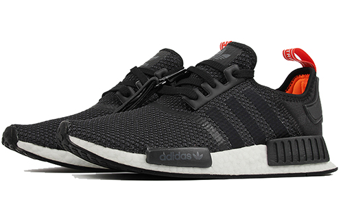Кроссовки adidas Originals NMD_R1 (черные) — Чёрный — фото 3