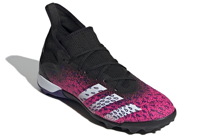 Мужские кроссовки adidas Predator TF (черно-розовые) — фото 2