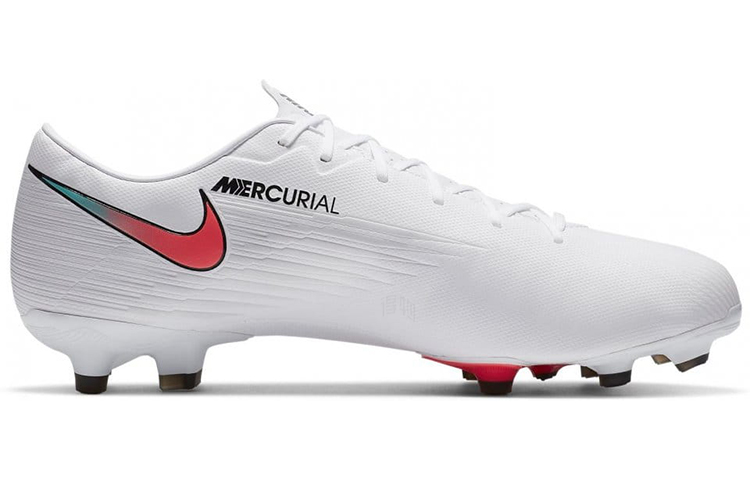 Футбольные бутсы Nike Mercurial Vapor 13 Academy FG/MG (белый / красный / зеленый) — Белый / красный / зелёный — фото 2