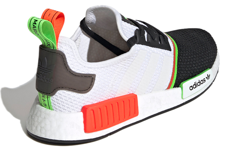 Кроссовки adidas originals NMD_R1 (бело-черно-красно-зеленые) — Белый / чёрный / красный / зелёный — фото 4