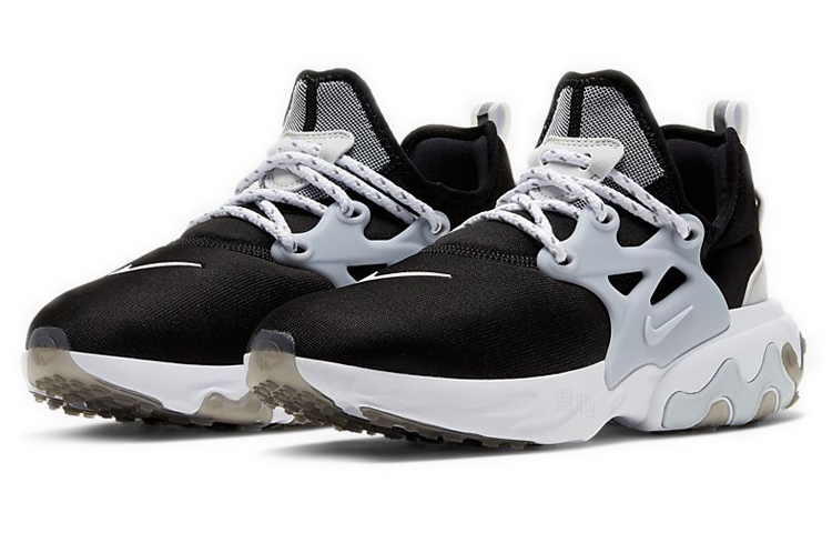 Женские кроссовки Nike React Presto (черно-белый) — фото 3