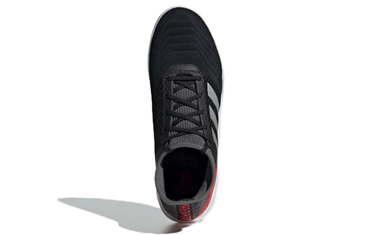 Мужские кроссовки adidas Predator19.3 TR IC/IN (черно-серо-красные) — фото 4