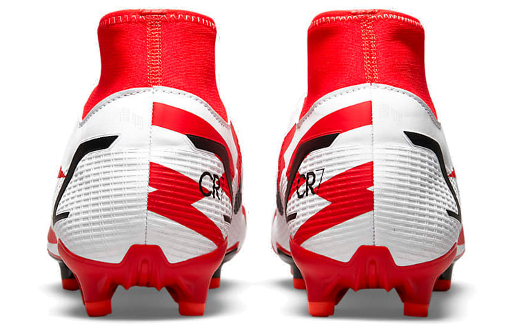 Футбольные бутсы Nike Mercurial Superfly 8 Academy CR7 MG FG (бело-черно-красные) — фото 5