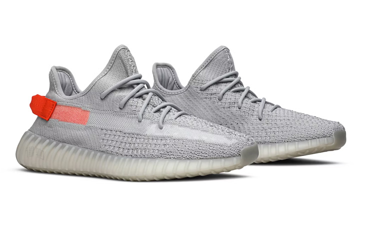 Кроссовки adidas originals Yeezy Boost 350 V2 “Tail Light” (серо-оранжевые) — фото 3