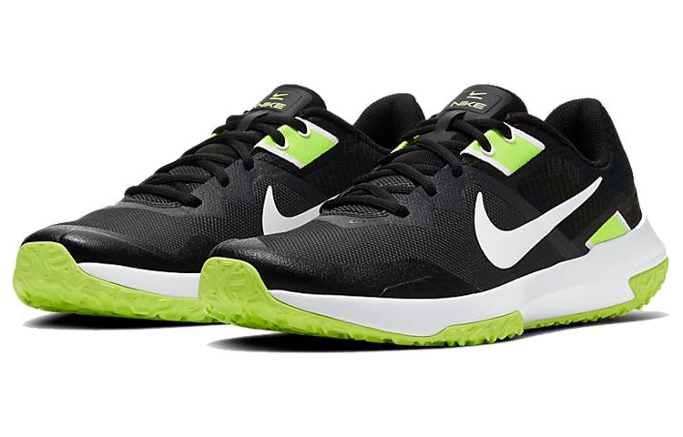 Мужские кроссовки Nike Varsity Compete TR 3 (черно-бело-зеленые) — Чёрныйбелыйзелёный — фото 3