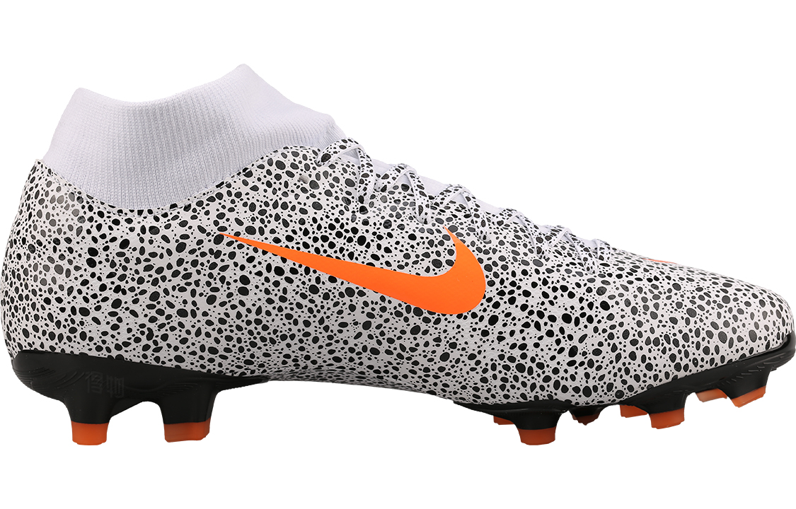 Бутсы Nike Mercurial Superfly 7 CR7 (черно-белые) — фото 2