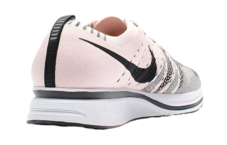Кроссовки Nike Flyknit Trainer (розовые) — фото 4