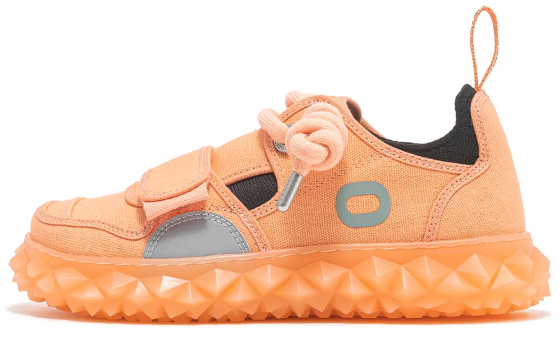 OETZI Ice Man Oz Fabric Low top Athletic Shoes, Skateboard Shoes Women's Orange