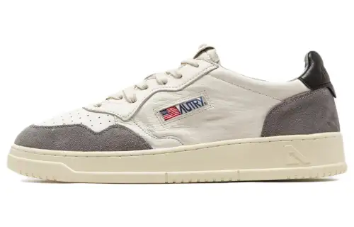 AUTRY Panelled Perforated Leather Sneakers