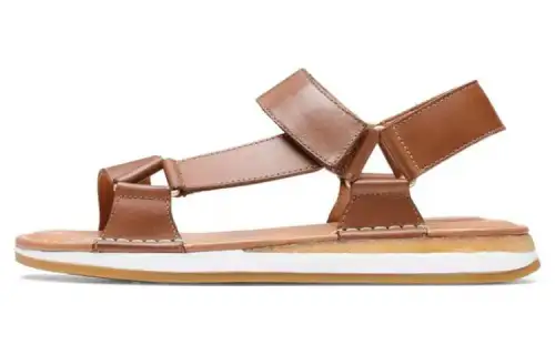 Clarks Comfortable Round Toe Beach Sandals Women's Brown