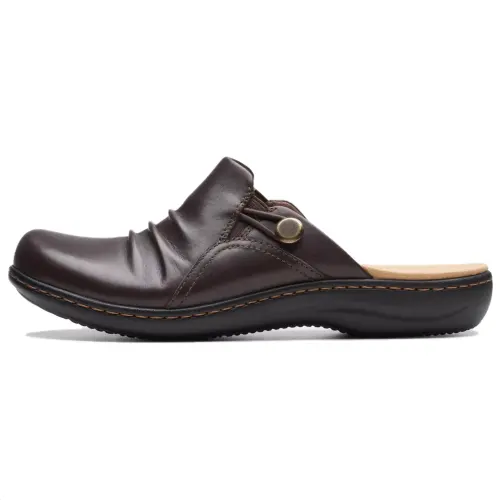 Clarks Abrasion Resistant Closed Toe Slippers Women's Dark Brown