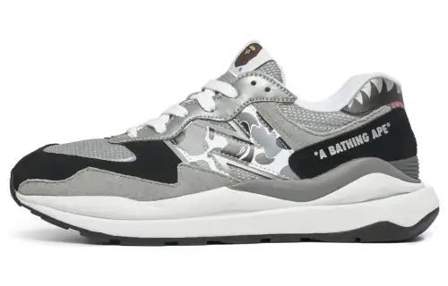 New Balance x A BATHING APE Low top Casual Shoes Women's Gray