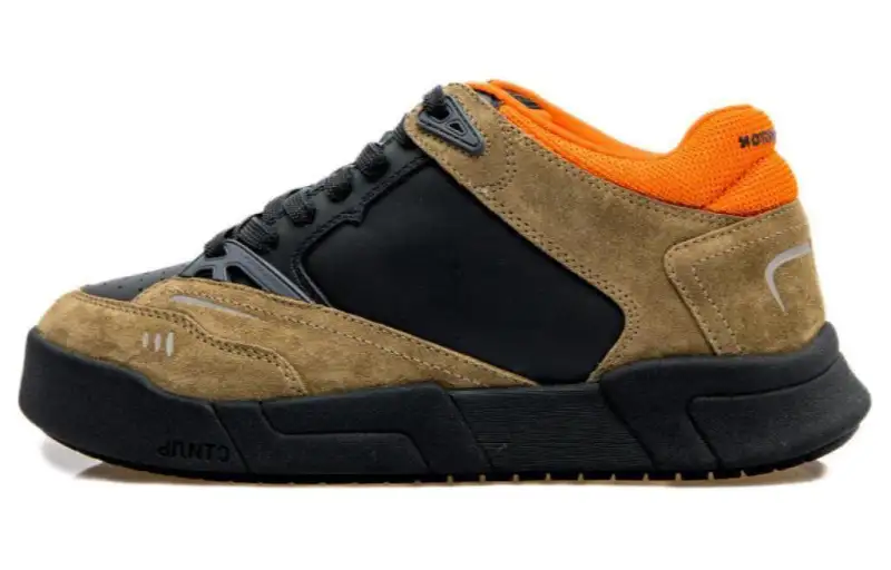 HERON PRESTON Low Key Sneaker Black Orange