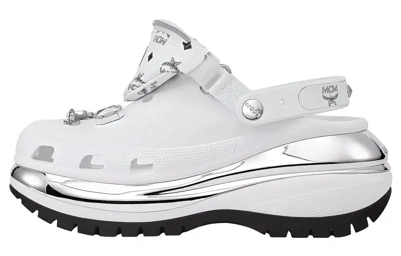Crocs Classic Mega Crush Clog Mcm Belt Bag White
