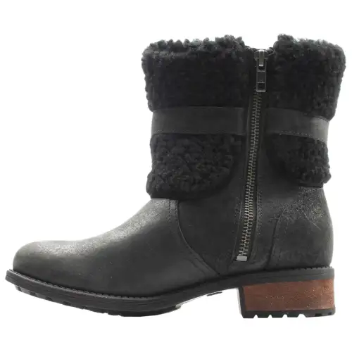 UGG Short Snow Boots Women's Black