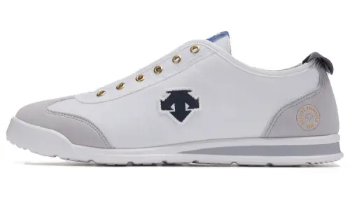 DESCENTE Chron Tempo Slip on Breathable And Lightweight Low top Casual Shoes Unisex Black White