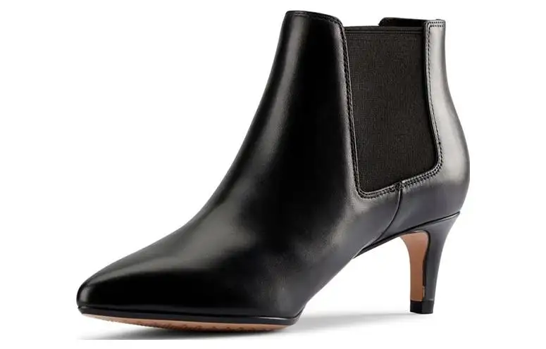 Clarks Chelsea Boots Women's Black