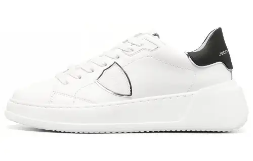 PHILIPPE MODEL Paris Logo-patch Leather Sneakers
