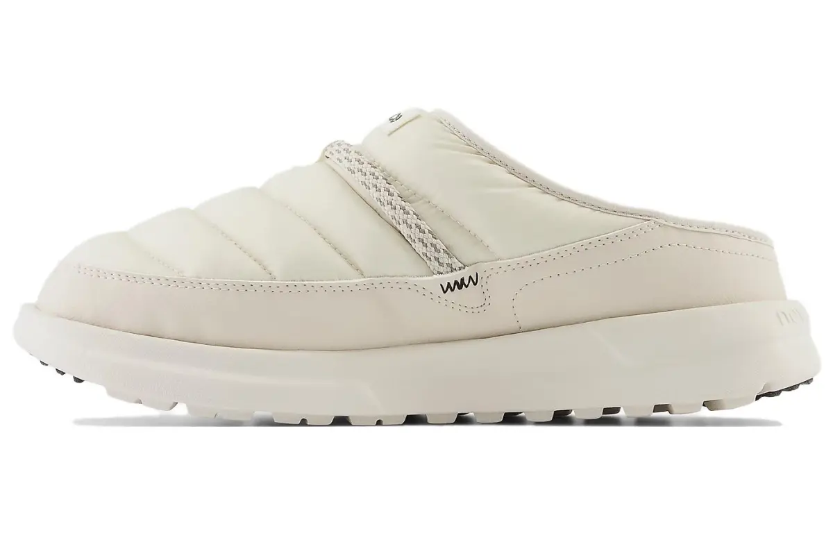 Crvn Moc New Balance Mule V 'White Beige'