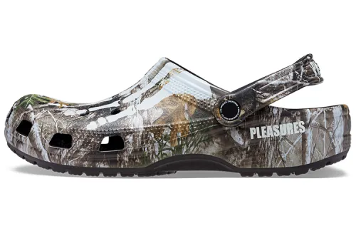 Crocs Pleasures X Realtree X Classic Clog 'Skeleton Edge Camo'