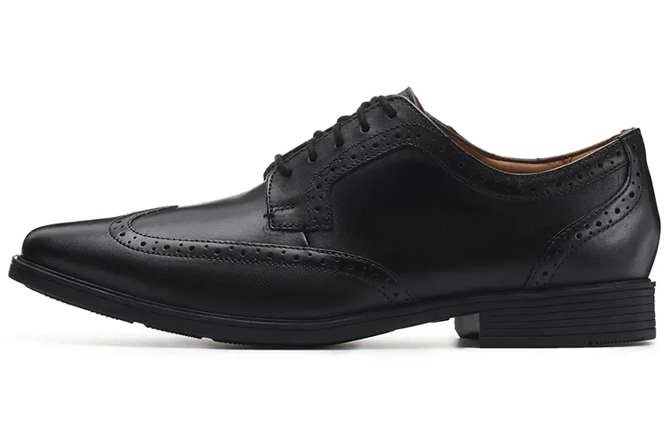 Clarks Dress Shoes Men's Low Top Black
