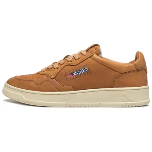 AUTRY Skateboard Shoes Women's Low Top Brown