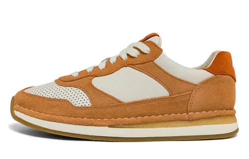 Clarks Art Motion Collection Leather Low top Casual Shoes Women's Vintage Orange