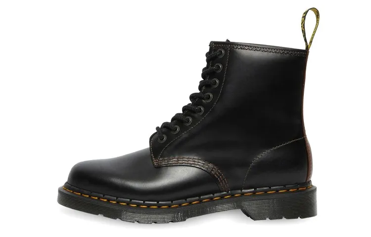 Dr. Martens Abruzzo Combat Boots Black/Brown