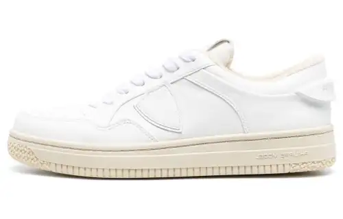 PHILIPPE MODEL Paris Lyon Lace-up Sneakers