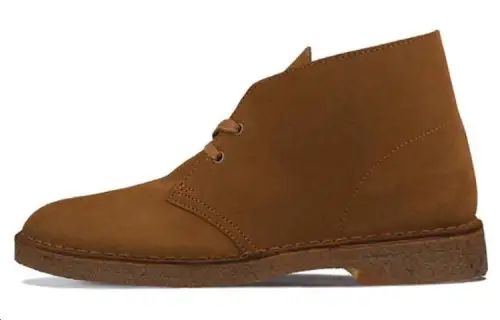 Clarks Round Toe Lace Up Desert Boots