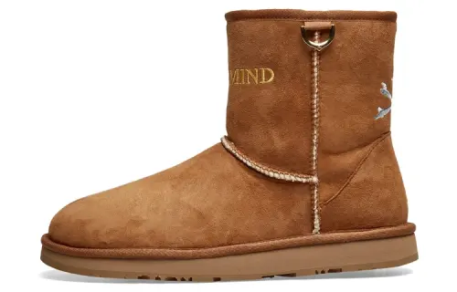UGG Classic Short Boot X Mastermind World 'Chestnut'