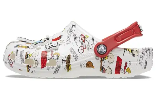 Crocs Classic Clog Peanuts