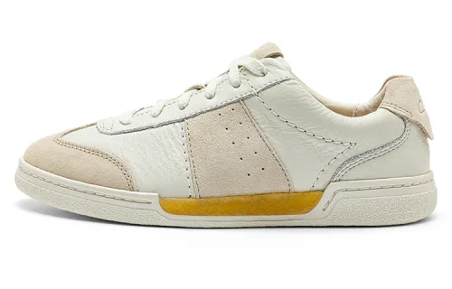 Clarks Stylish Skateboarding Shoes Women's White
