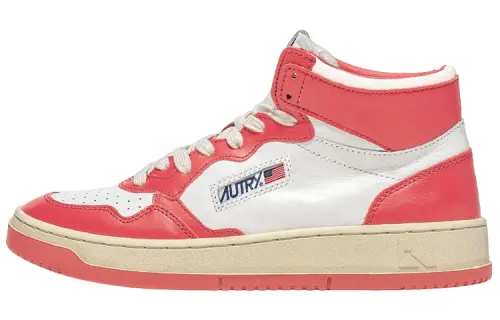 AUTRY Leather Stylish Skateboarding Shoes Women's Pink