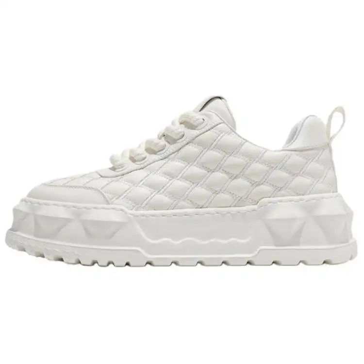 JANE HARLOW Leather Low top Casual Shoes Men's White
