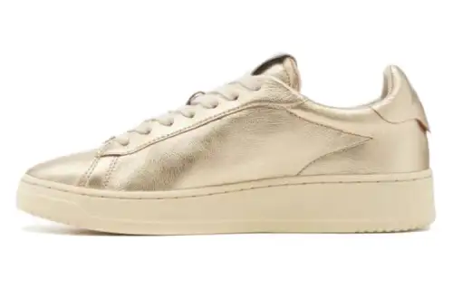 AUTRY Leather Low top Skateboard Shoes Women's Gold Beige