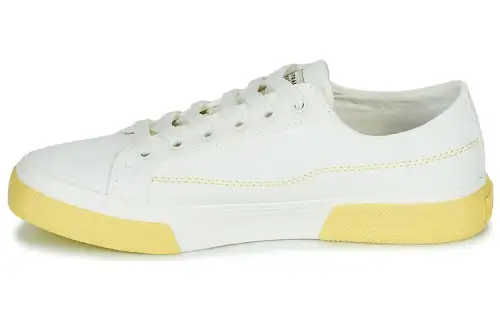 Levis Wear resistant And Lightweight Low top Skateboard Shoes Women's Beige