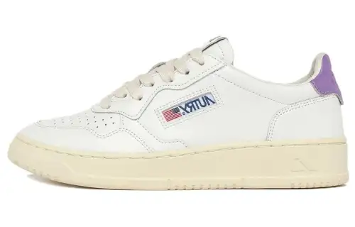 AUTRY Medalist Leather Sneakers