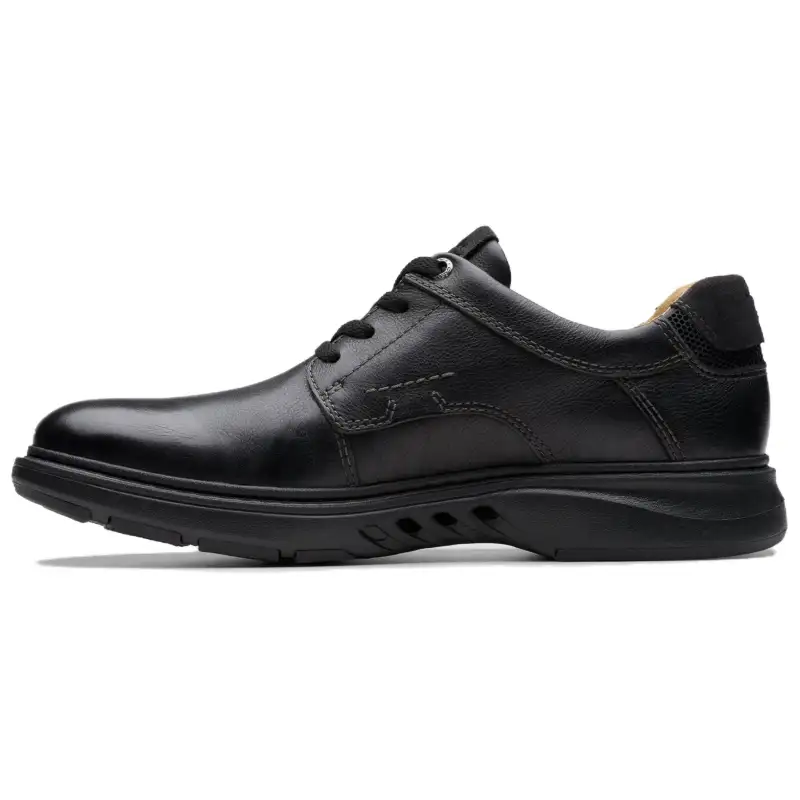Clarks Leather Casual Shoes Men's Black