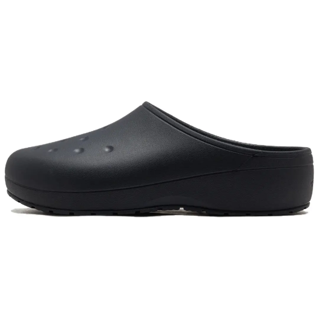 Crocs Classic Quiet Clog Closed Toe Slippers Men's Black