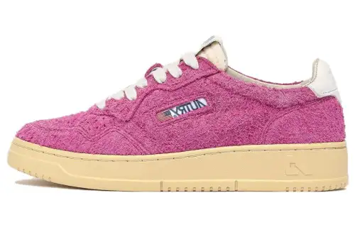 AUTRY Medalist Suede Comfortable Round Toe Low top Skateboard Shoes Women's Fuchsia