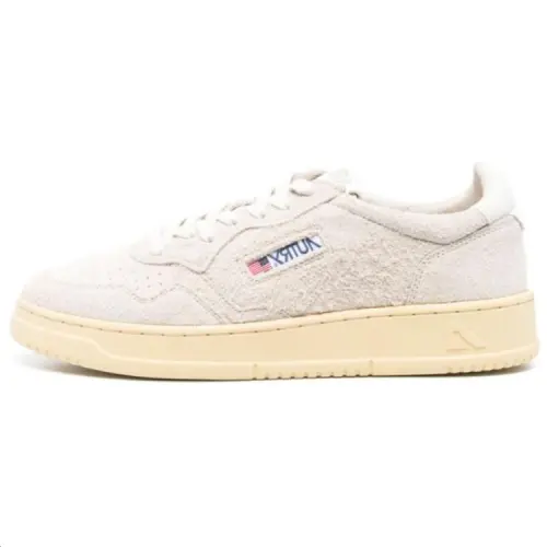 AUTRY Slip Resistant Abrasion Resistant Low top Skateboard Shoes Men's Sandy Beige