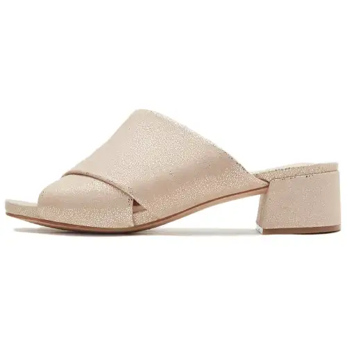 Clarks Rubber Sole Slip Resistant Abrasion Resistant Quick Dry Slide Slippers Women's Gold