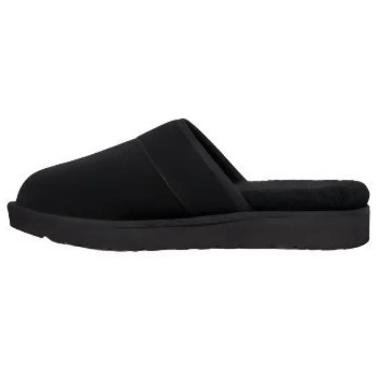 UGG Abrasion Resistant Closed Toe Slippers Men's Black
