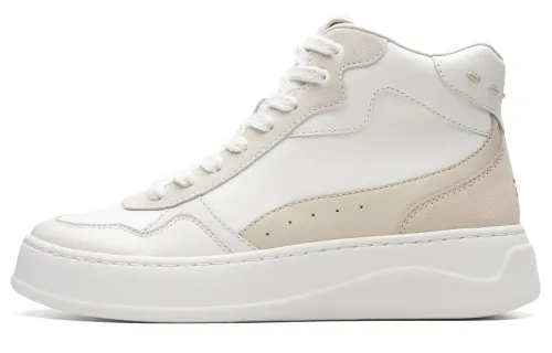 Clarks Lightweight Collection High top Skateboard Shoes Women's White