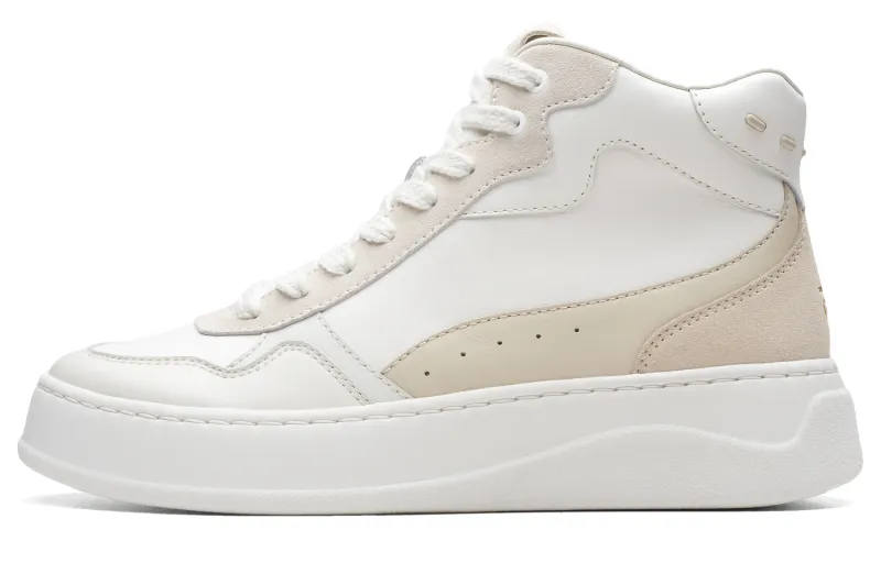 Clarks Lightweight Collection High top Skateboard Shoes Women's White