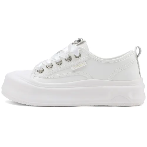 D FUSE SCANDINAVIA White Sneakers Flat Shoes Cow Split Leather Slip Resistant, Abrasion Resistant, Lightweight